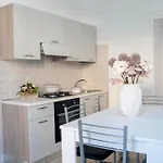 Apartment Vicoli Storici Rota Tropea