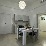 Vicoli Storici Rota Tropea