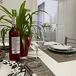 Apartment Vicoli Storici Rota