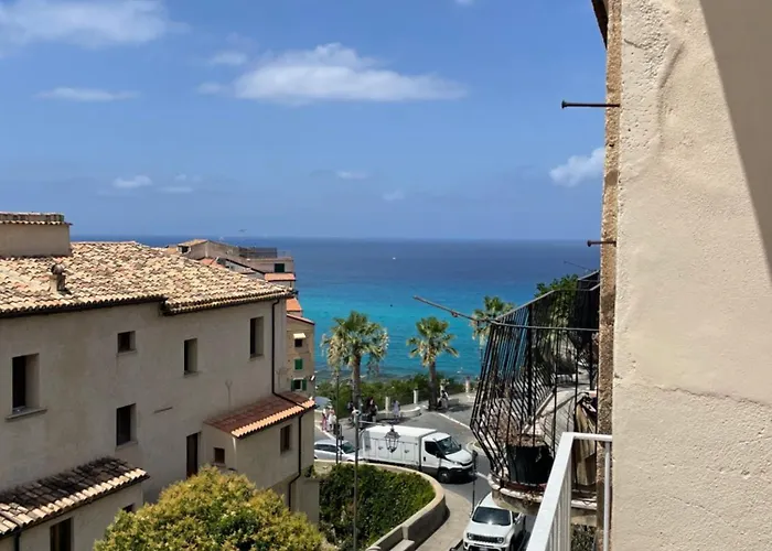 Vicoli Storici Rota * Tropea