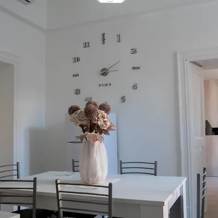 Vicoli Storici Rota Apartment *