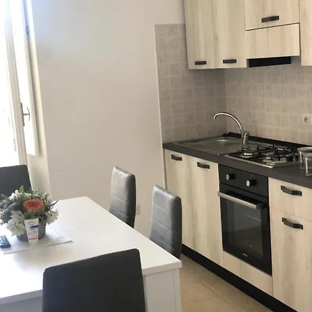 Vicoli Storici Rota Apartment *