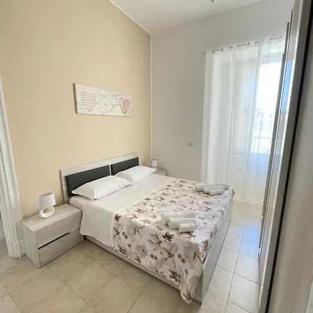 Lägenhet Vicoli Storici Rota Tropea