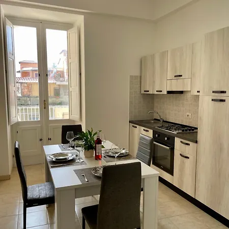 Vicoli Storici Rota * Tropea